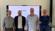Foto di gruppo di Roberto Baldocchi (segretario Gruppo IspAC Associazione), Alberto Giuliani (Presidente Gruppo IspAC Associazione), Ole Straete (General Manager del FROSIO) e il Direttore del Corso, Antonio Barbucci.